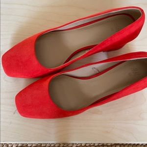 H&M orange pump